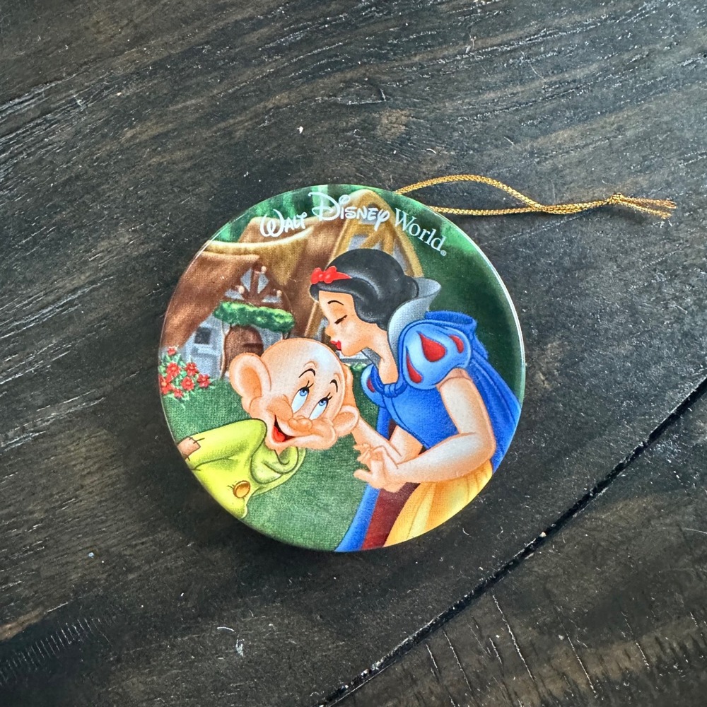 Walt Disney World Snow White‎ and Dopey Miniature Plate Ornament 3 Inch Ceramic